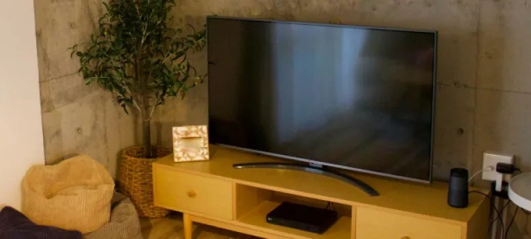 リビングのテレビ台の写真